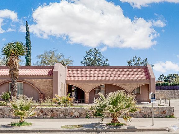 2nd image of 10700 Alta Loma Dr