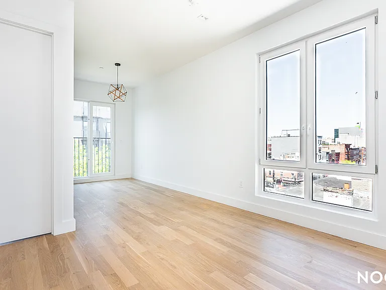 987 Bedford Ave #5F — Photo 9