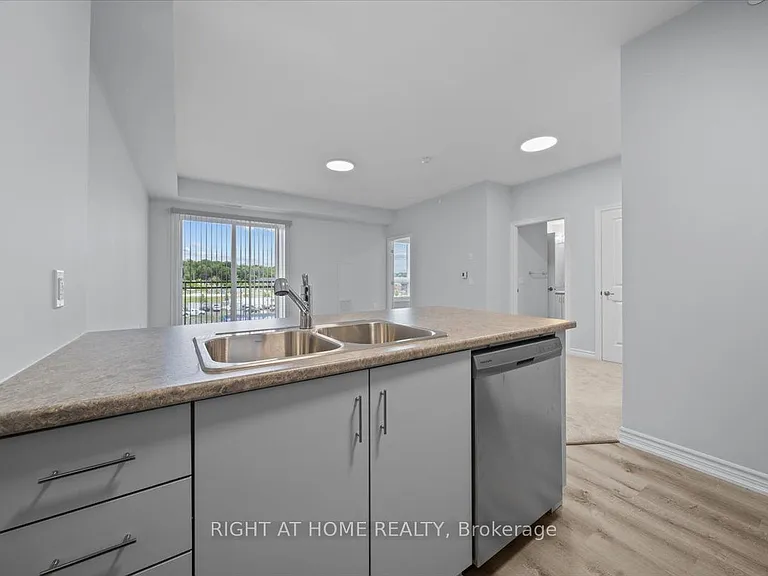 1350 Hemlock Rd #306 — Photo 15