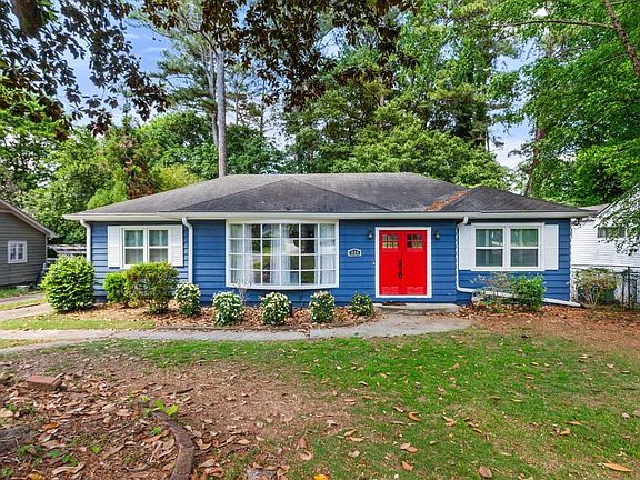 4th image of 984 Lindridge Way NE