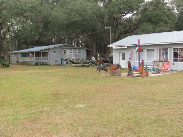 6175 NE 349th Hwy, Old Town, FL 32680