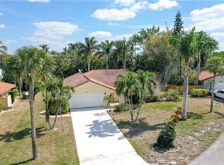 27156 Edenbridge Ct, Bonita Springs, FL 34135