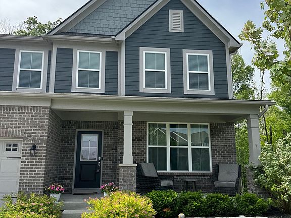 3rd image of 4221 Basswood Dr