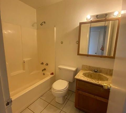 5th image of 950 Donleen St APT 6
