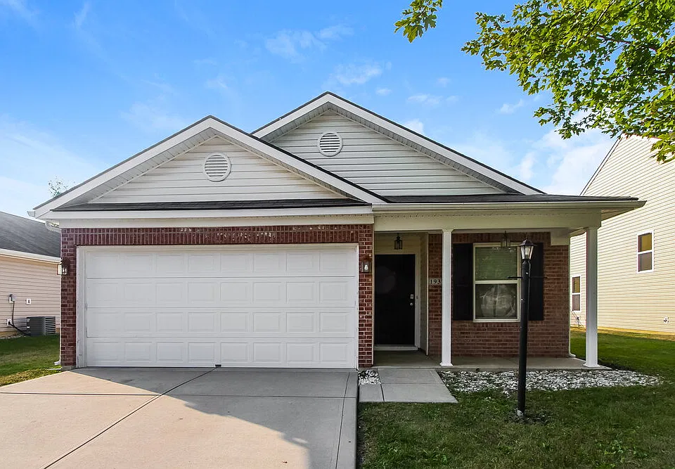 19375 Links Ln