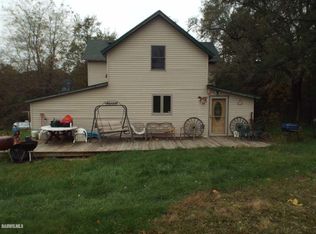 11321 S Derinda Rd, Elizabeth, IL 61028