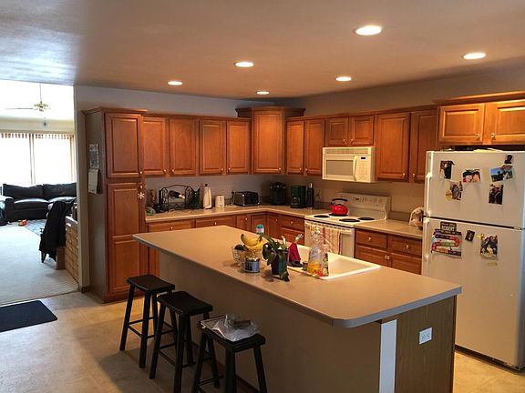 4th image of 717 Herndon Dr