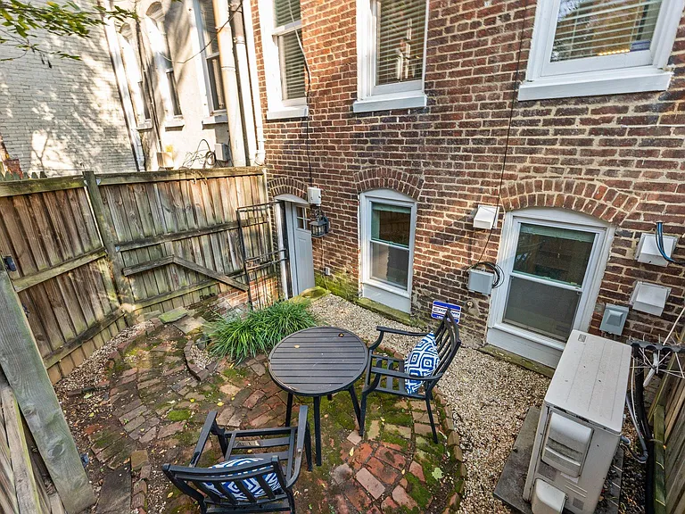 334 S Carolina Ave SE #B — Photo 13