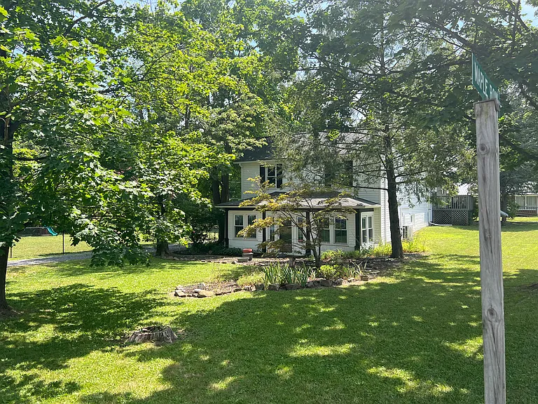 130 Old Furnace Rd — Photo 29