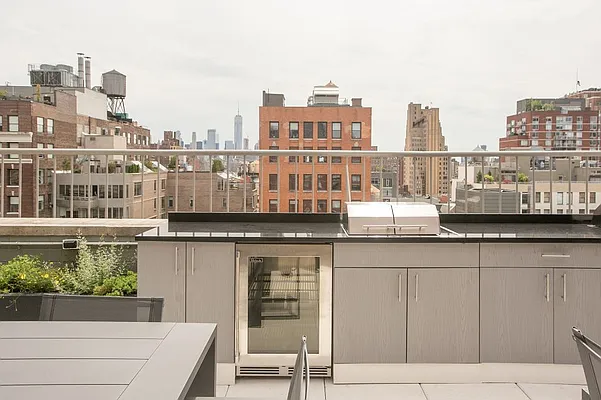 Rented by MNS | media 25