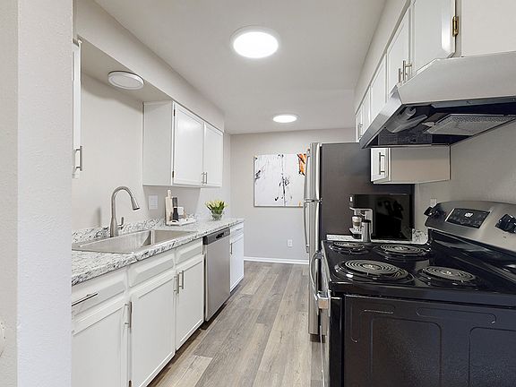 5th image of 5502 Newland Way #302