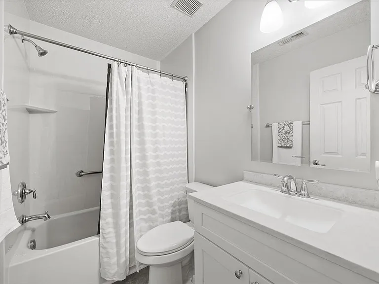 1932 Stroll Cir — Photo 13