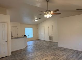 110 S Gordon St, Plant City, FL 33563