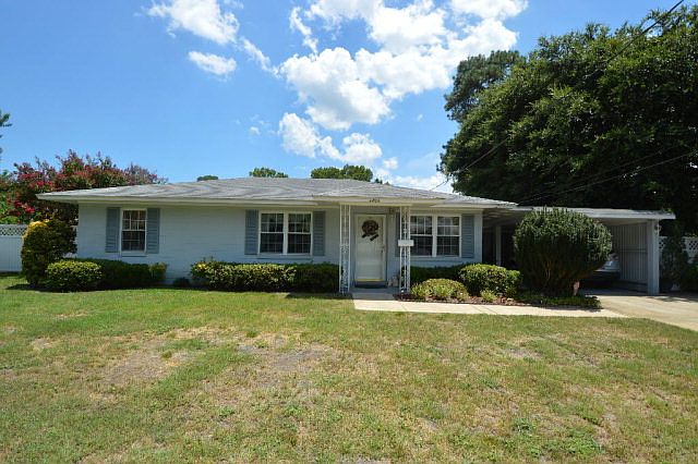 1st image of 2806 Canary Dr