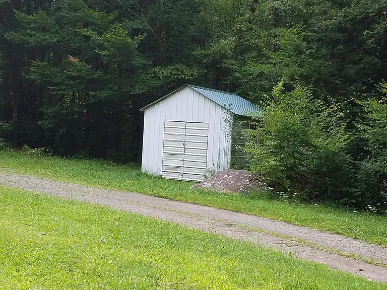 861 Graham Hollow Rd — Photo 2