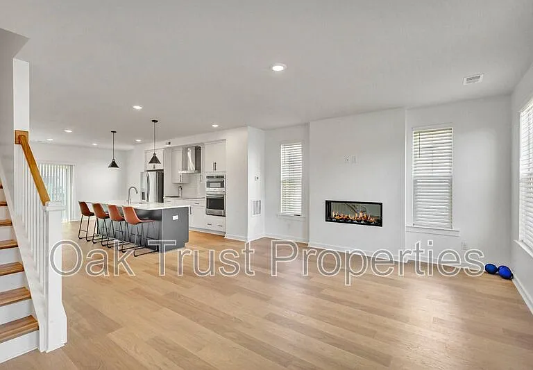236 Somerset Acres Dr — Photo 16
