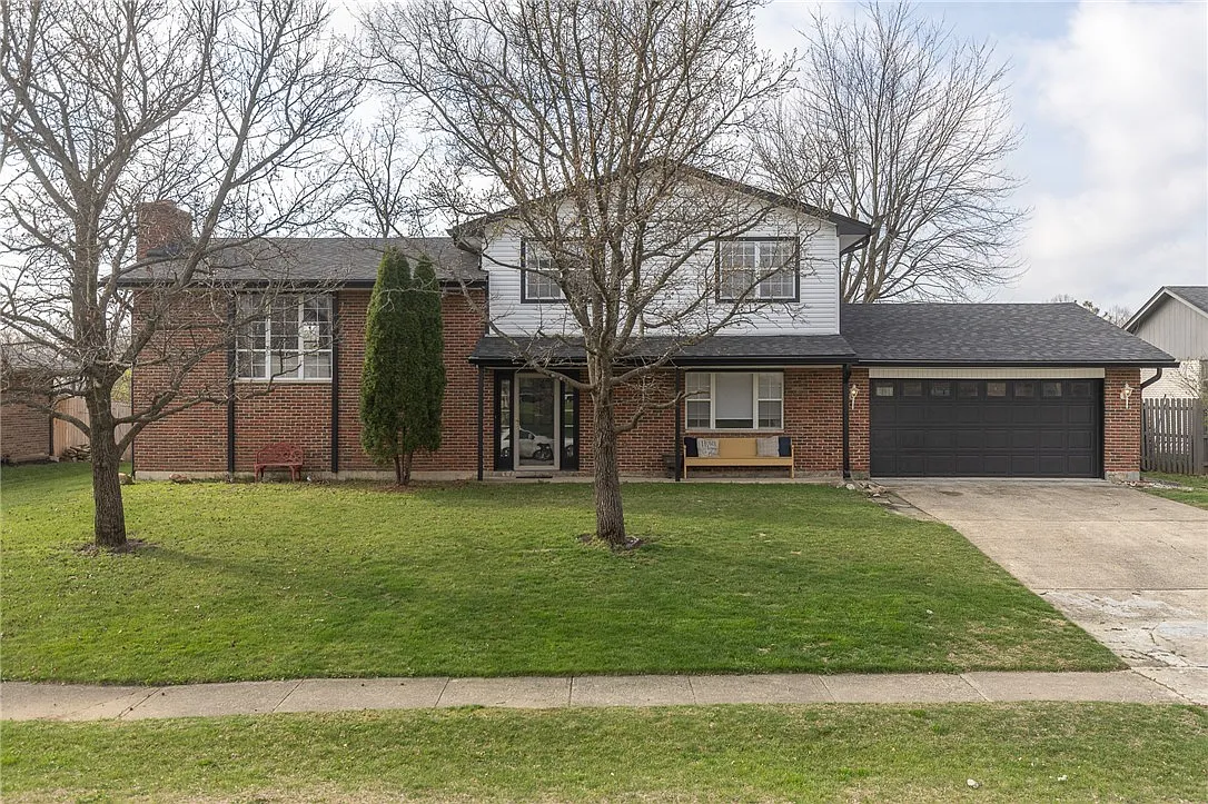 408 Bent Twig Dr photo 1