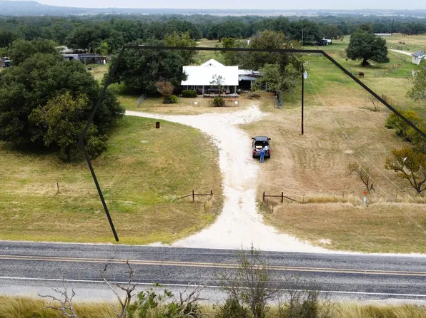 8325 Highway 1689, Sidney, TX 76474