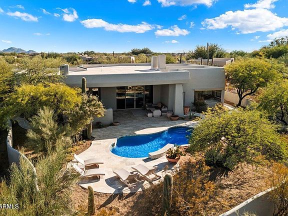 4th image of 8400 E Dixileta Drive #187