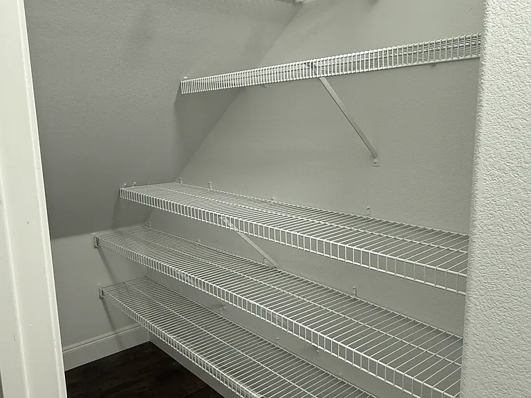 2005 Spruce Way — Photo 15
