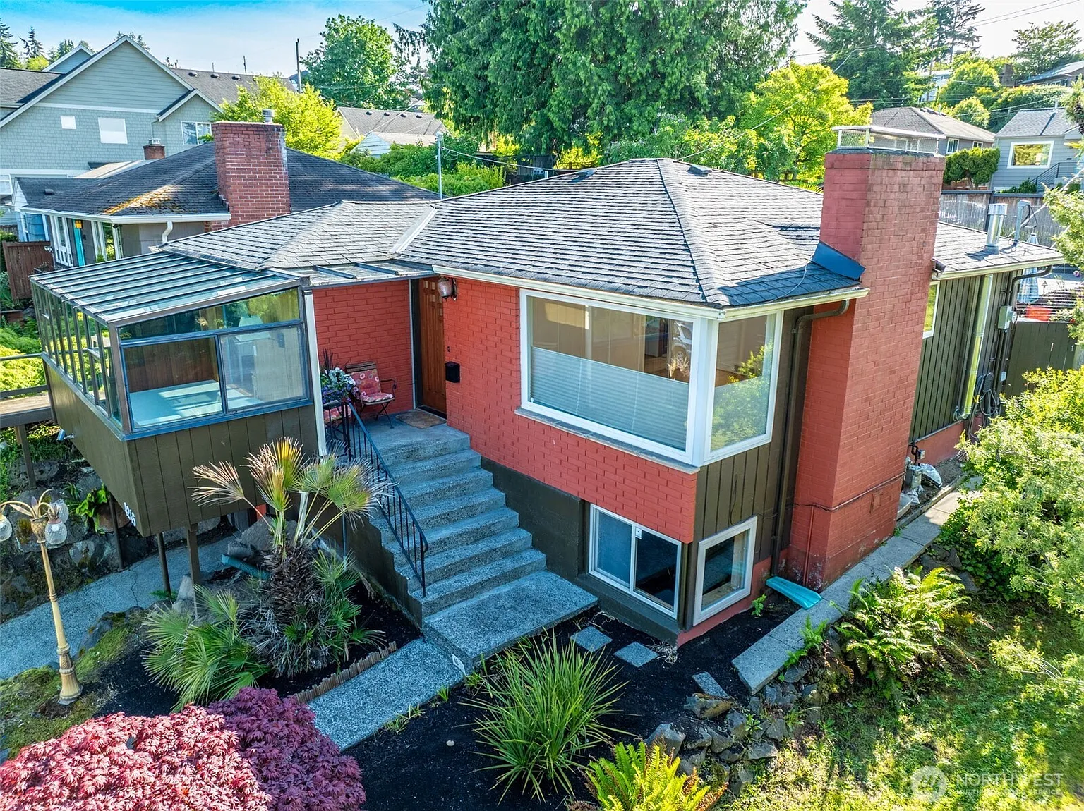 4245 Williams Avenue W photo 1
