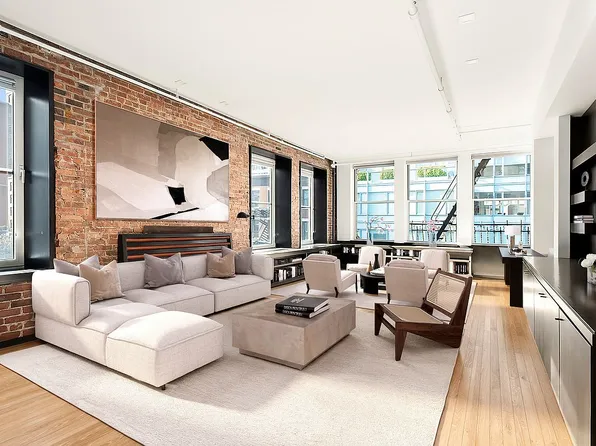 345 W Broadway #5, New York, NY 10013