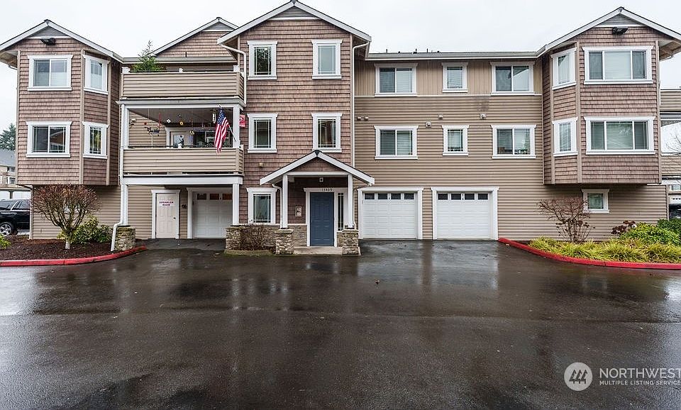 1st image of 13409 97th Avenue E #302