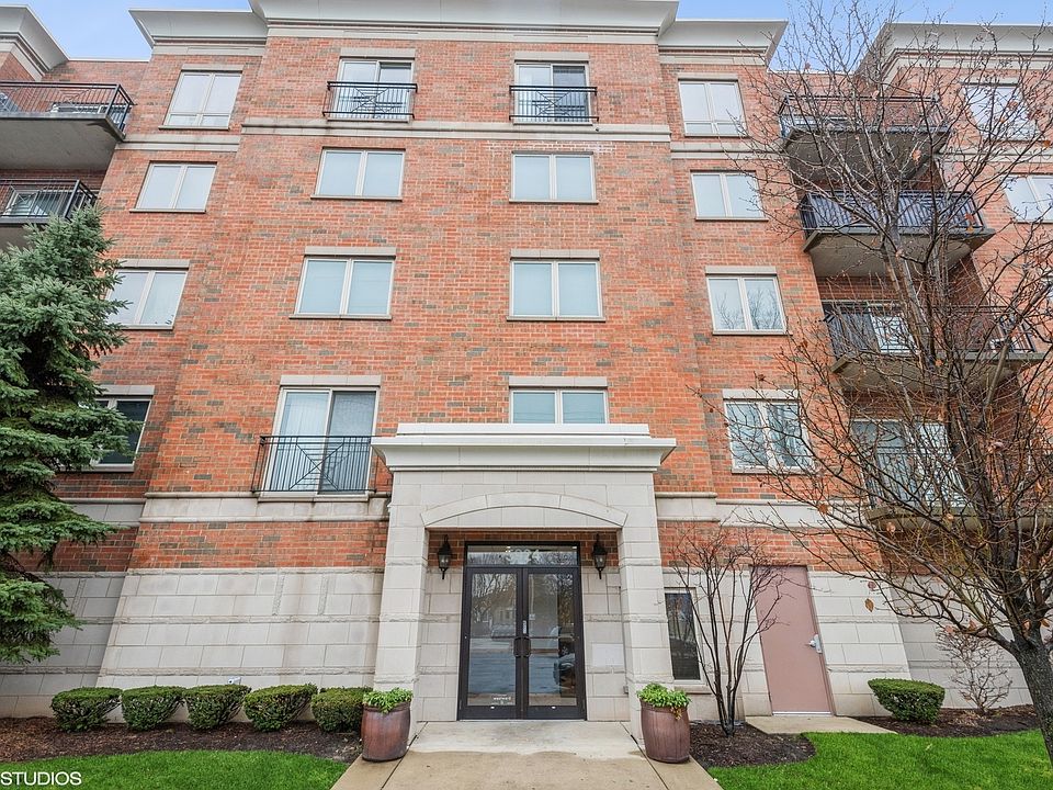 1st image of 5924 N Lincoln Ave APT 207