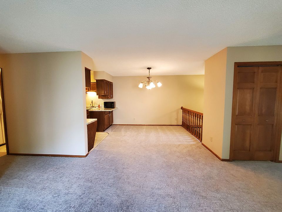 1st image of 2517 Cedar Hills Dr