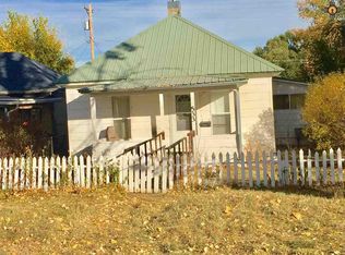 533 N 5th St, Raton, NM 87740