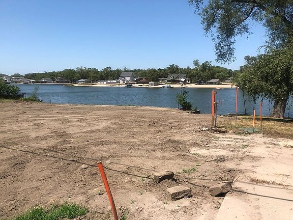 5th image of 1812 Platte River Dr