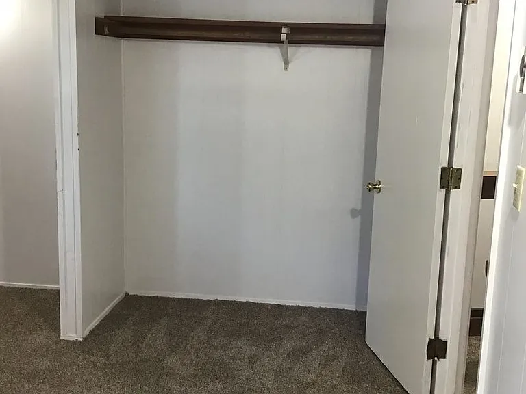 Highland Drive — Photo 16