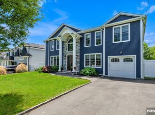 170 Reid Way, Paramus, NJ 07652