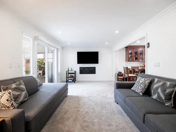 432 Riverview Cres, Coquitlam, BC V3C 4X8