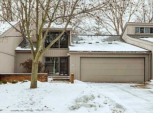 3013 Fox Run, Des Moines, IA 50321