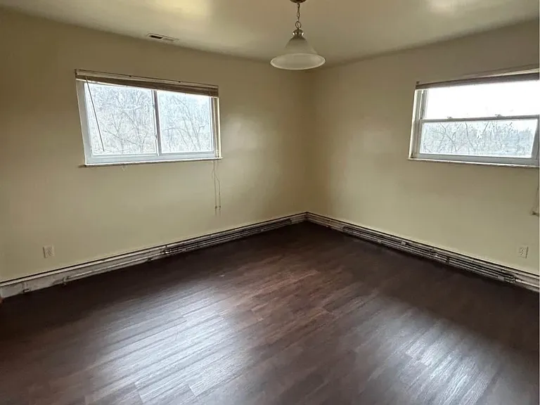 2264 Westwood Northern Blvd #2 — Photo 6