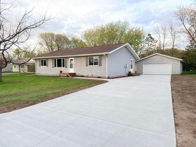 140 Nelson Ave, Dresser, WI, 54009