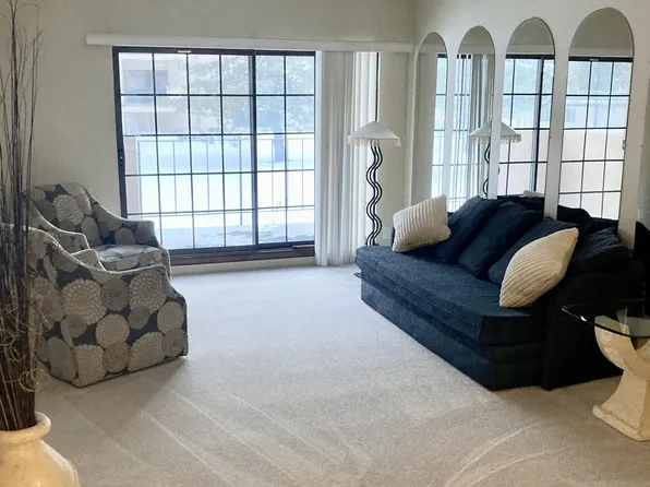 6730 Vernon Ave S APT 107, Minneapolis, MN 55436