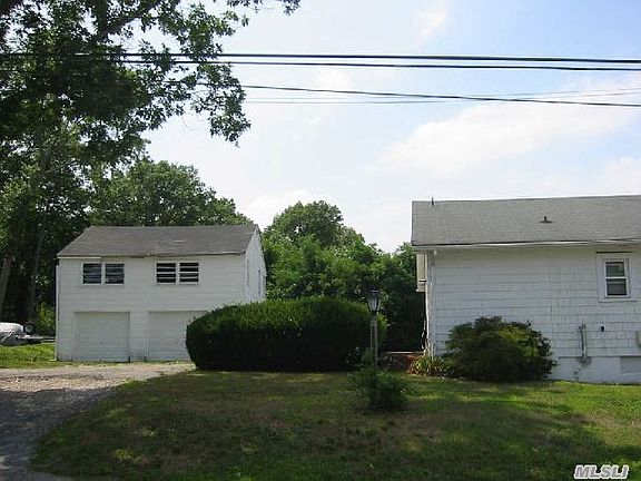5th image of 28 Lake Shore Dr