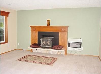 4th image of 8017 52nd St NW