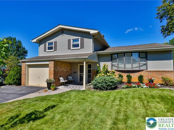 631 Spruce St, Emmaus, PA 18049