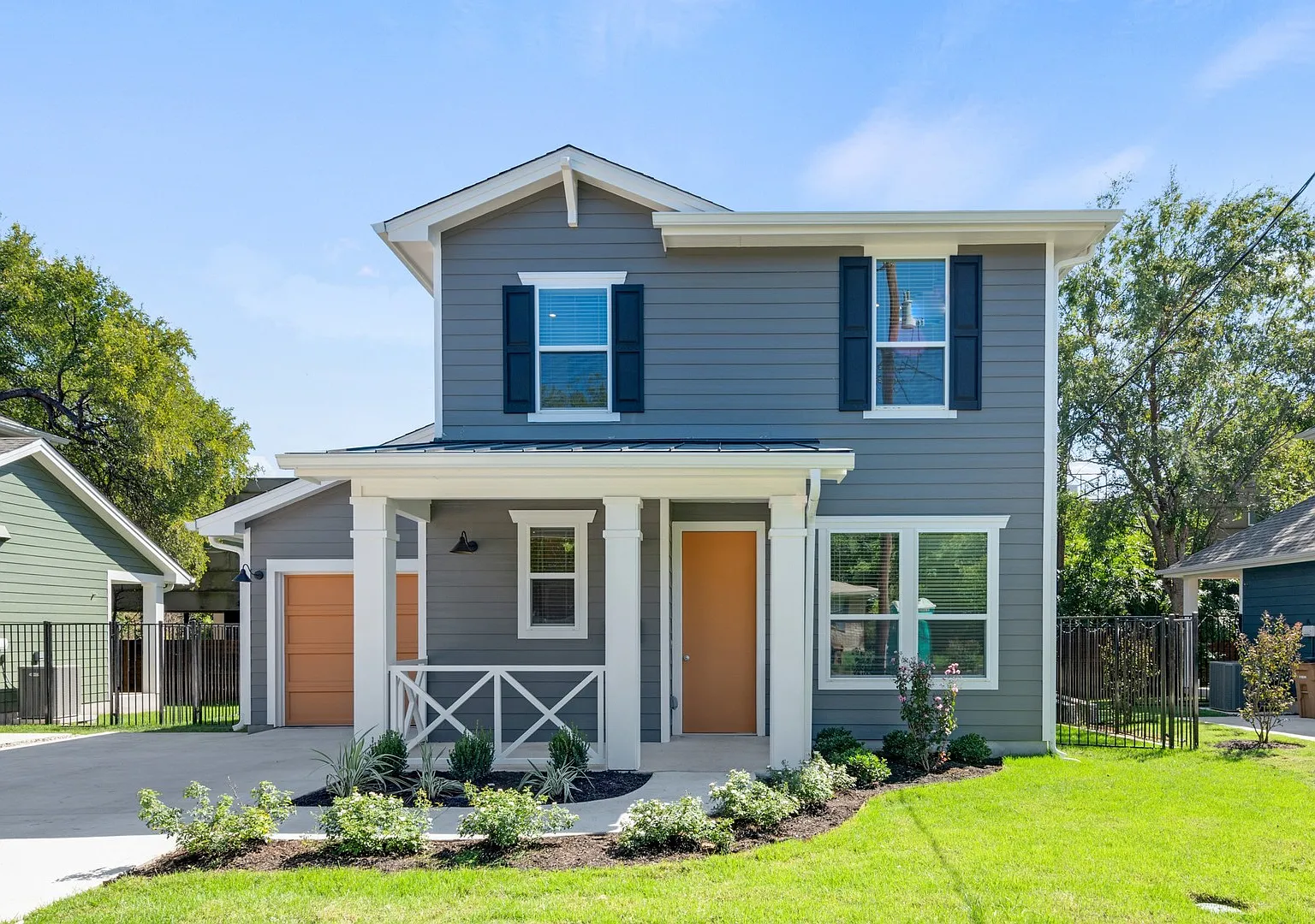 Ut Pre-Lease: 2018 New Construction: Luxury 4 Bed / 3 Bath Home In West Campus — Photo 1