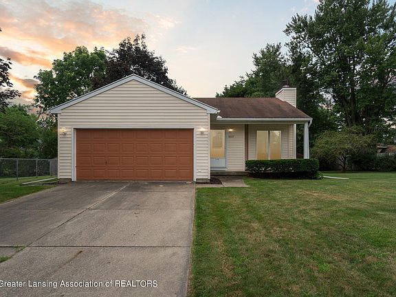 2nd image of 6022 Laporte Dr