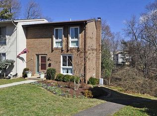 3031 Mission Square Dr, Fairfax, VA 22031