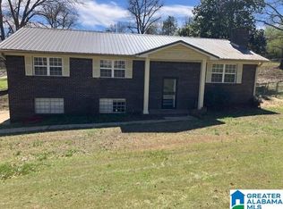 643 Mays Rd, Bessemer, AL 35023