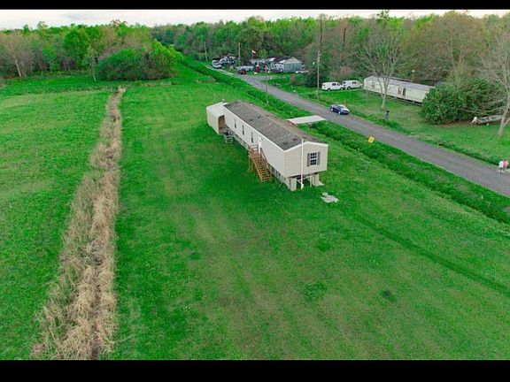 3rd image of 451 Zynn St