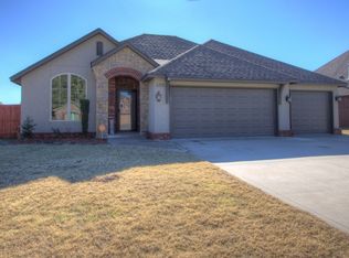 3201 W Mobile St, Broken Arrow, OK 74011