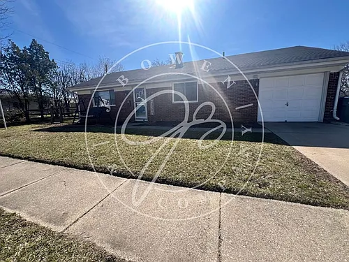2300 Crystal Ave Photo 1