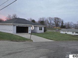 1424 2nd Ave, Plattsmouth, NE 68048