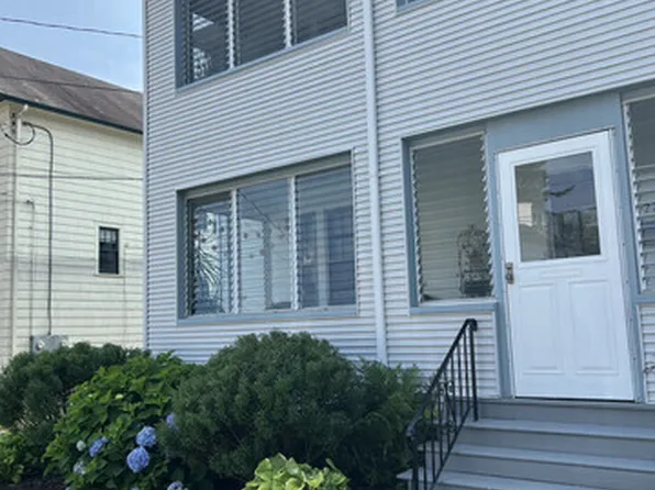 27 Vincent Street, West Hartford, CT 06119